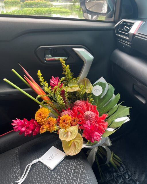 🌸✨ Flower delivery is on the way! ✨🌸

Every bouquet we send is handled with the utmost care, ensuring your flowers arrive fresh, beautiful, and ready to brighten someone's day. 💐💝

To make every surprise even more special, each order can include a personalized card with your heartfelt message for your loved one. Because it's the little details that make memories bloom. ❤️

Send love, celebrate moments, and let us deliver your feelings with care. 🌷🚚

#FlowerDelivery #FreshFlowers #FlowersOfInstagram #SendLove #ThoughtfulGifts #PersonalizedCards #FlowerShop #BloomWithLove #GiftIdeas #SriLankaFlowers #SurpriseSomeone #FlowersMakeEverythingBetter #OopsydaisyLK #BouquetDelivery #LoveInBloom