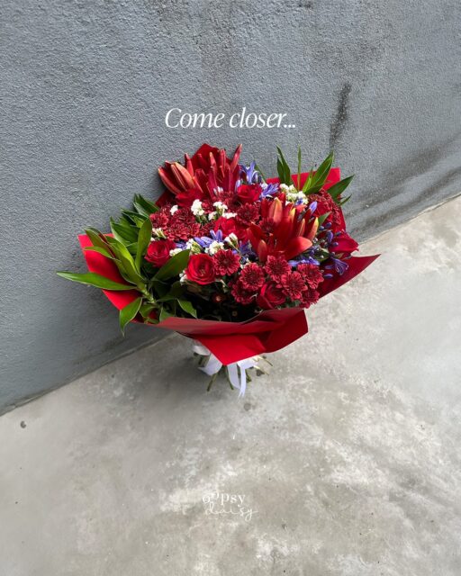 Consider this your sign to get yourself some flowers. ๐ธ
See you at the shop! ๐
#OopsyDaisy #FlowerShop #FlowersOfTheDay #FreshFlowers #FlowerLovers #BouquetLove #FlowersMakePeopleHappy #JustBecauseFlowers #SendFlowers #FlowerPower #BloomAndGrow #PetalsAndPosies #FloralLove #SupportLocal #ShopLocal